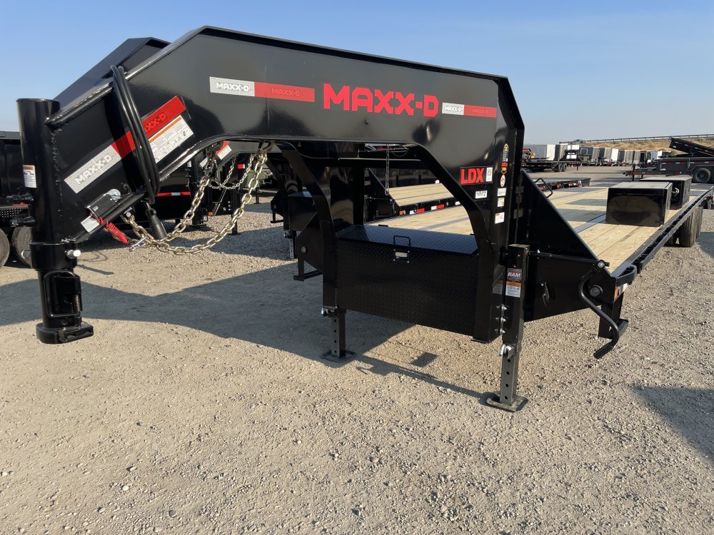 2026 Maxx-D 8.5x32 25,000 Gooseneck - Image 3