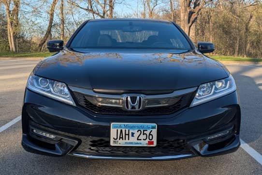 2016 Honda Accord EX-L V6 Coupe ~64,600 Miles, 6-Speed Manual, V6 Power, Timing Belt Replaced, Mostly Unmodified - Image 2