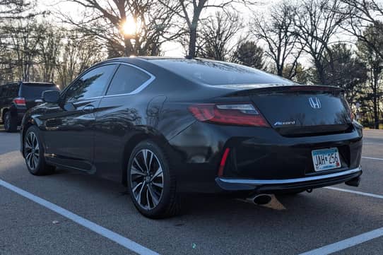 2016 Honda Accord EX-L V6 Coupe ~64,600 Miles, 6-Speed Manual, V6 Power, Timing Belt Replaced, Mostly Unmodified - Image 4