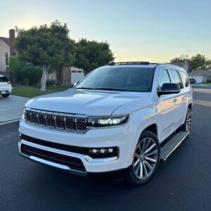 2023 Jeep Grand Wagoneer Series II – Fully Loaded Luxury 4x4 SUV
