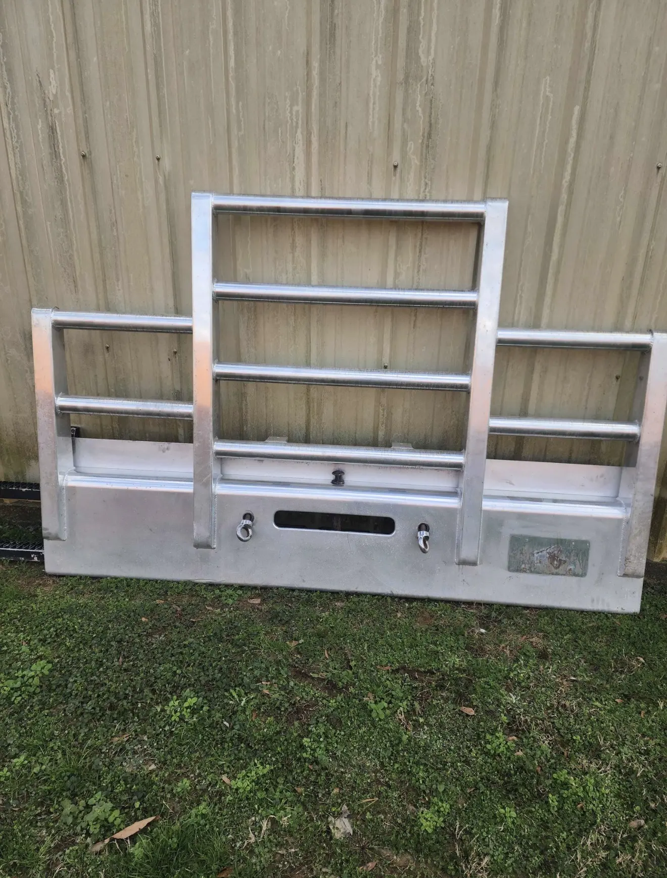 389 PETERBILT HERD BUMPER - Image 4